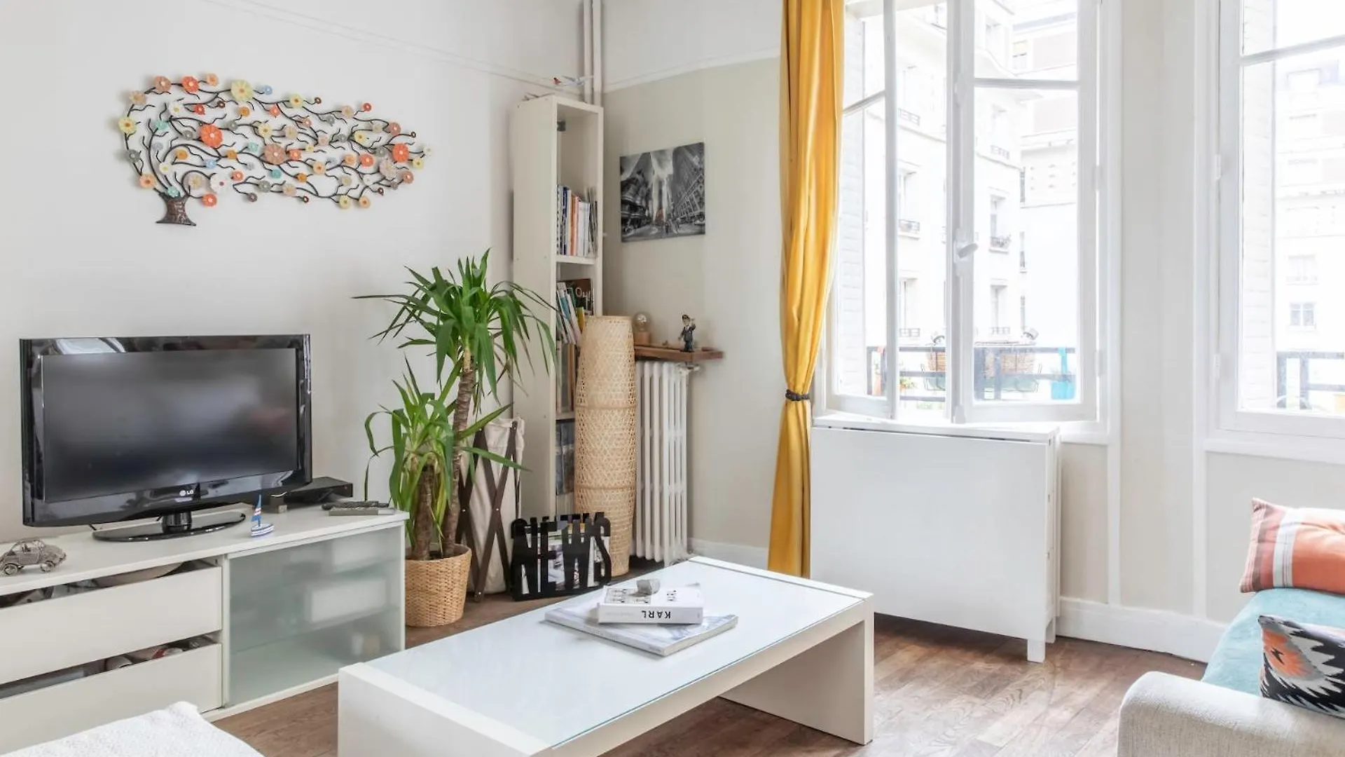Enchanting Paris Apartment 0*,  צרפת